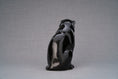 Gallery viewerに画像を読み込む, 座り猫火葬骨壷 - ランプ ブラック | セラミック | 手作り