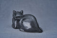 Gallery viewerに画像を読み込む, 猫の火葬遺灰壷 - ダークマット | セラミック | 手作り