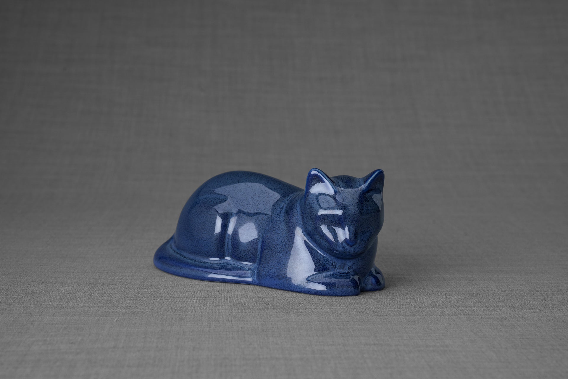 猫のミニ骨壺 - ブルーメランジ | 陶器 | ハンドメイド – SpiriTails