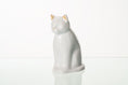 Gallery viewerに画像を読み込む, Meow Cat Urn White
