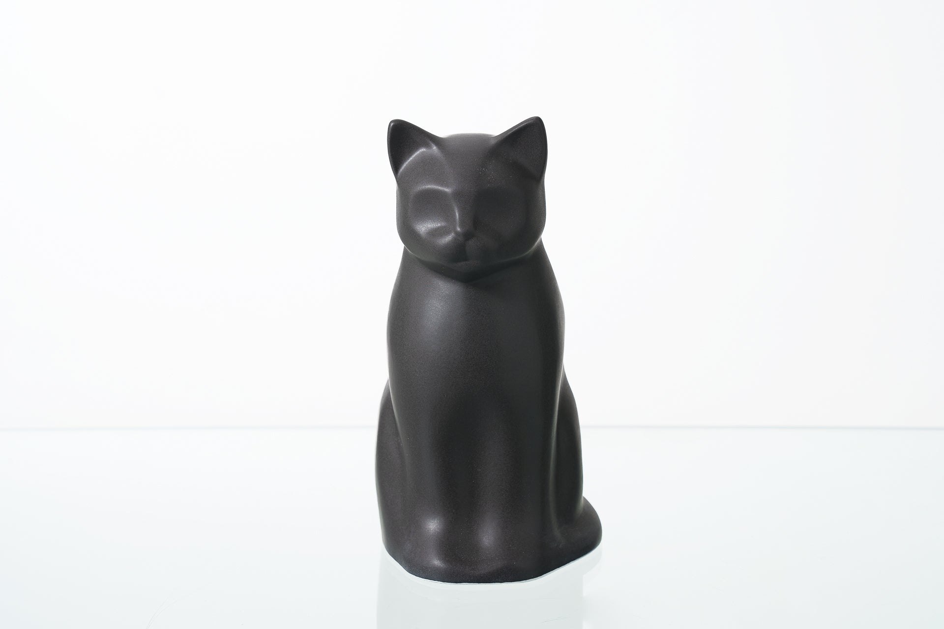 PEt Urn for Cat. Handmade Cremation PEt Urn.