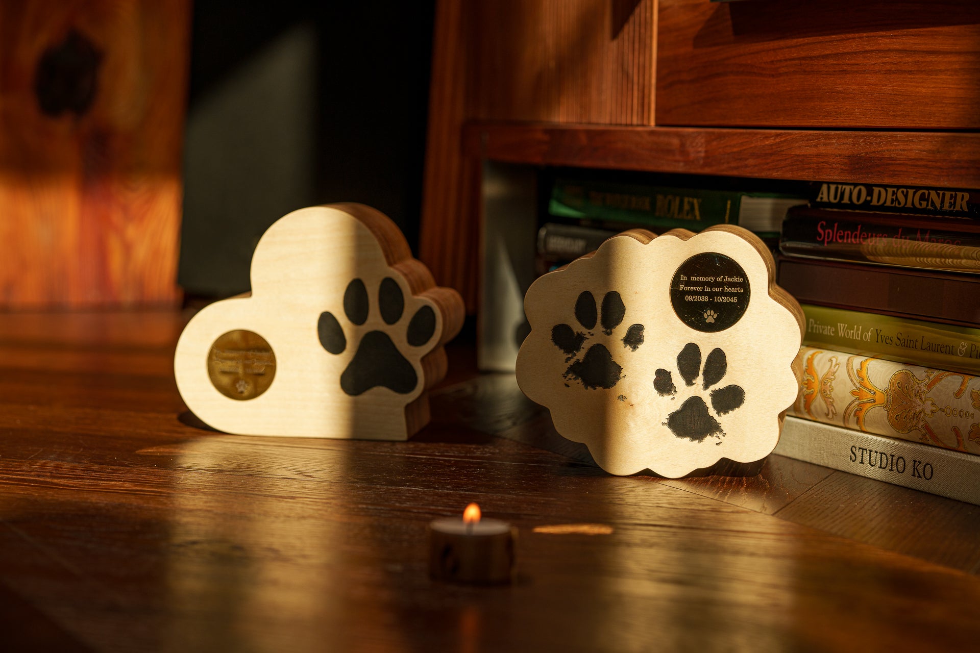 木製ペット骨壷「Paw」 - ハンドメイド | 合板