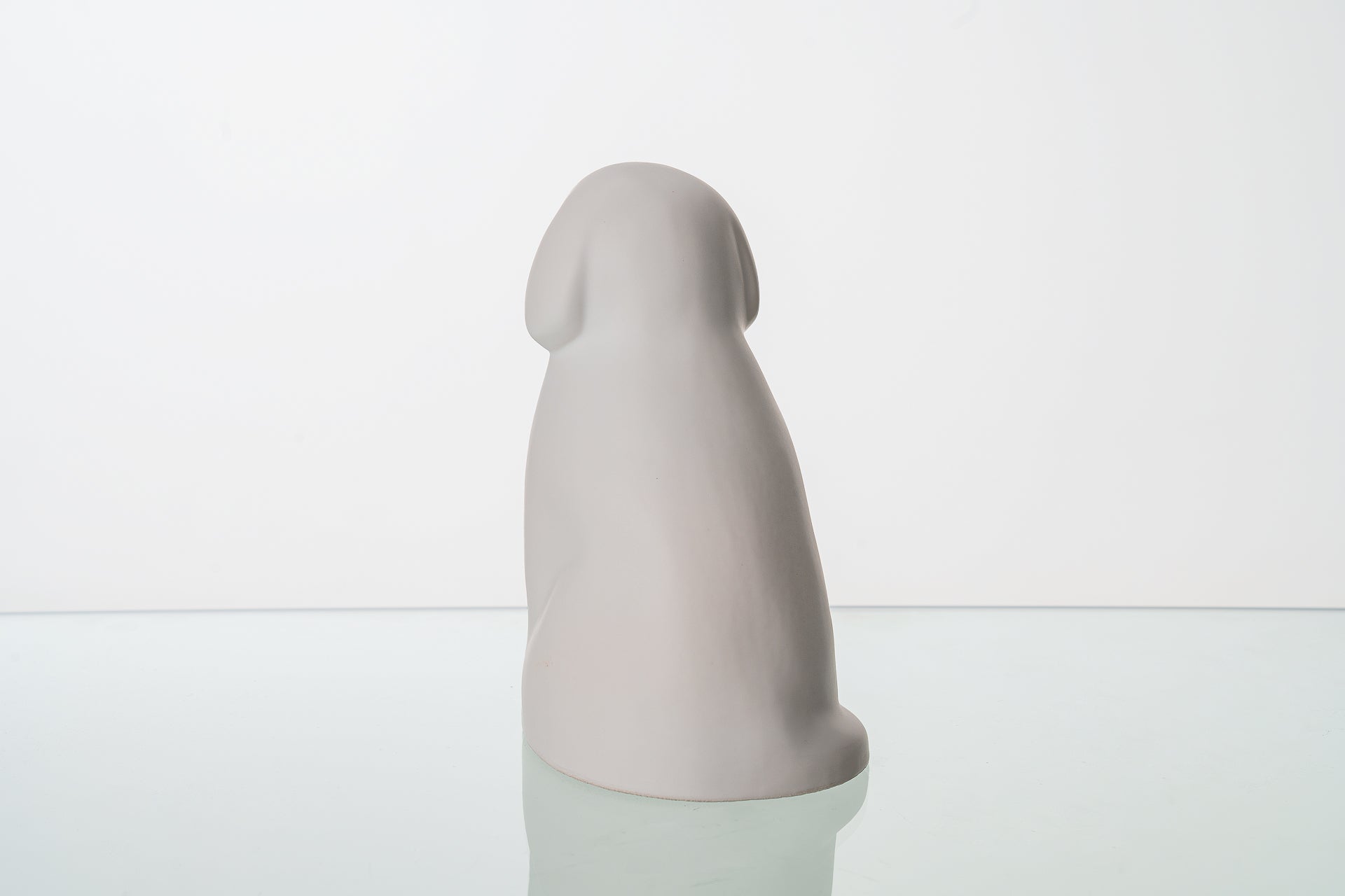 Barkley Dog Urn White Matte